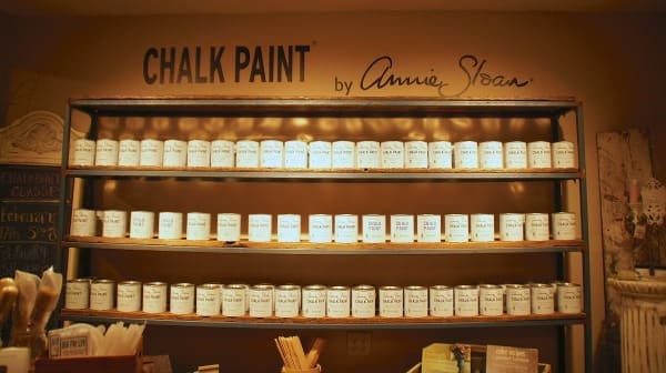 Mama's Happy - Chalk Paint 101 | Twin Cities Familys Blog