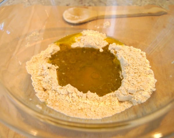 Simple Flatbread Pizzas | Twin Cities Familys Blog