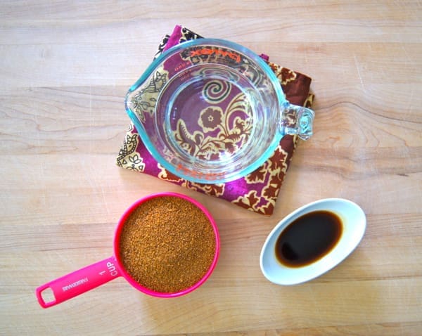 Homemade Vanilla Syrup | Twin Cities Familys Blog