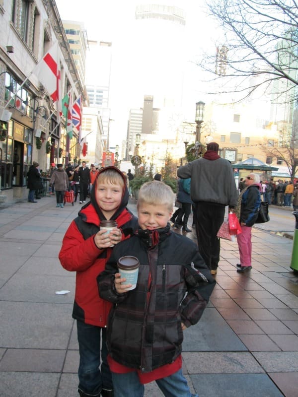 A New Holidazzle Tradition | Twin Cities Familys Blog