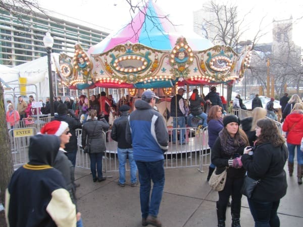 A New Holidazzle Tradition | Twin Cities Familys Blog