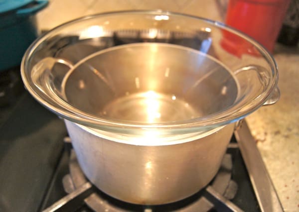 Edible Love: Chocolate Covered Strawberries | Twin Cities Familys Blog