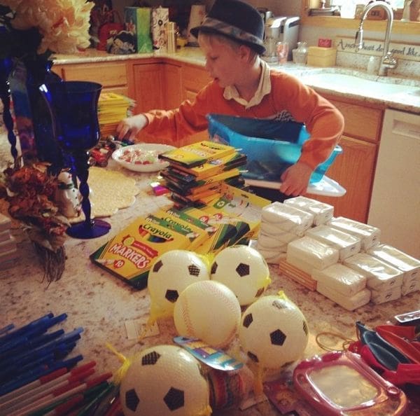 26 Non-Traditional Christmas Traditions | Twin Cities Familys Blog