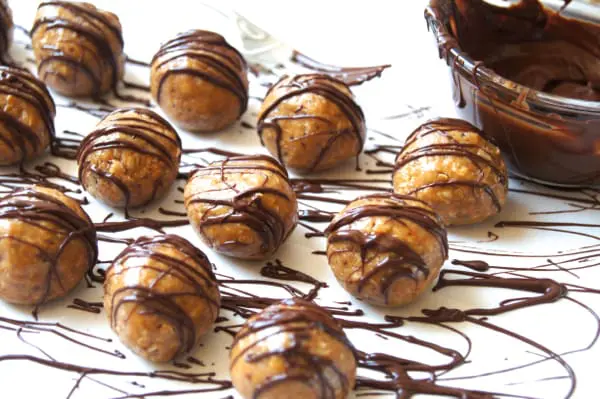 No-Bake Peanut Butter Chocolate Bites | Twin Cities Familys Blog