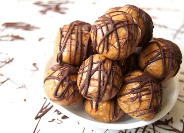 No-Bake Peanut Butter Chocolate Bites | Twin Cities Familys Blog