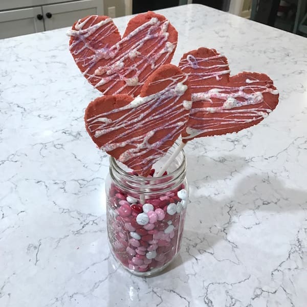 Valentine's Day Cookie Bouquets | Twin Cities Familys Blog