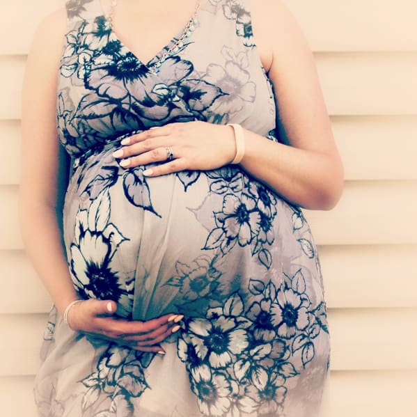 Surviving the Summer Heat While Pregnant | Twin Cities Familys Blog