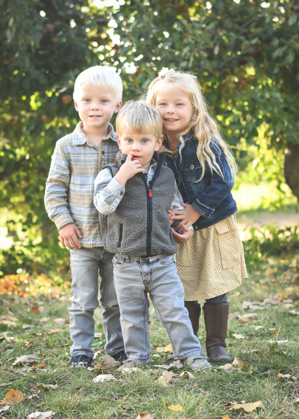 The Same Two Feet of Space (National Siblings Day 2018) | Twin Cities Familys Blog