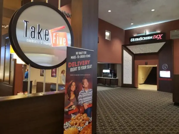 Oakdale Cinema | Twin Cities Familys Blog