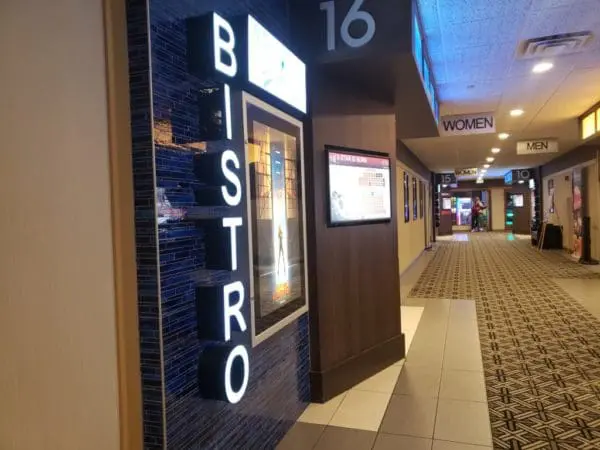 Oakdale Cinema | Twin Cities Familys Blog