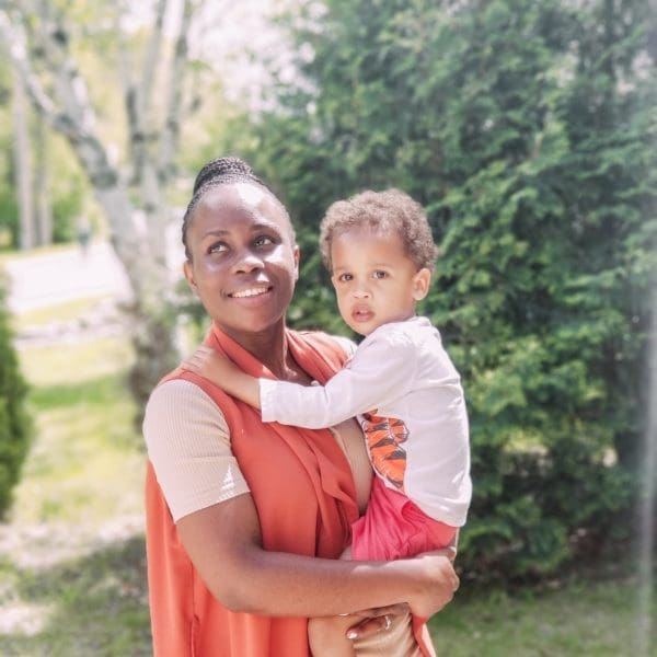 My Breastfeeding Journey: What Helped And What I Wish I Knew | Twin Cities Familys Blog