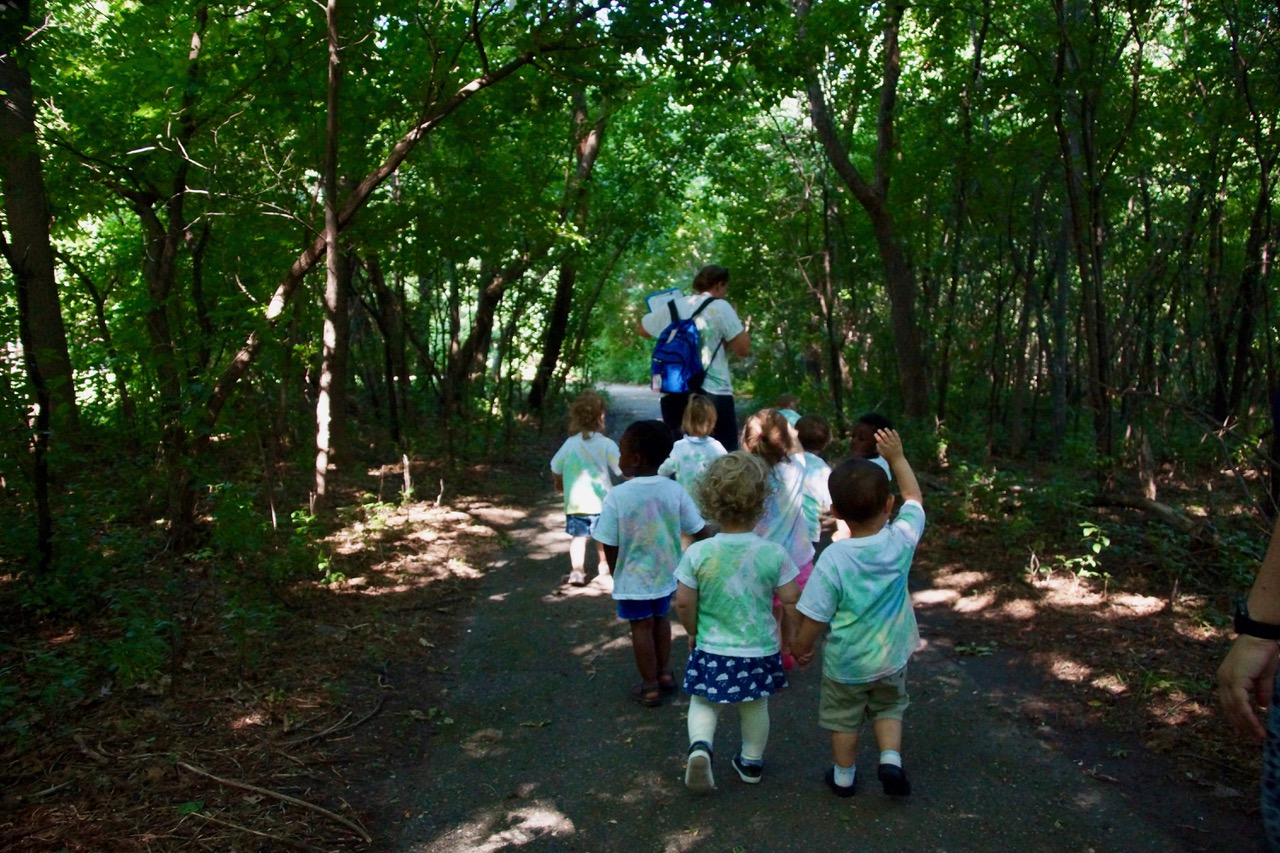 Growing up Green: Introducing Young Children to Nature Reaps Benefits | Twin Cities Familys Blog