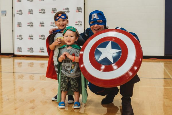 hanging_with_heroes-32