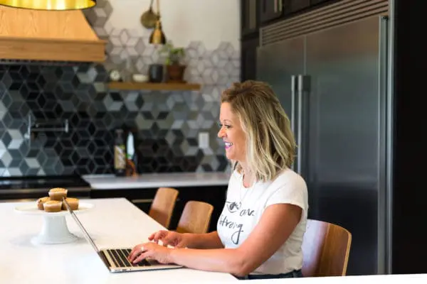 Working Mom Shame | Twin Cities Familys Blog