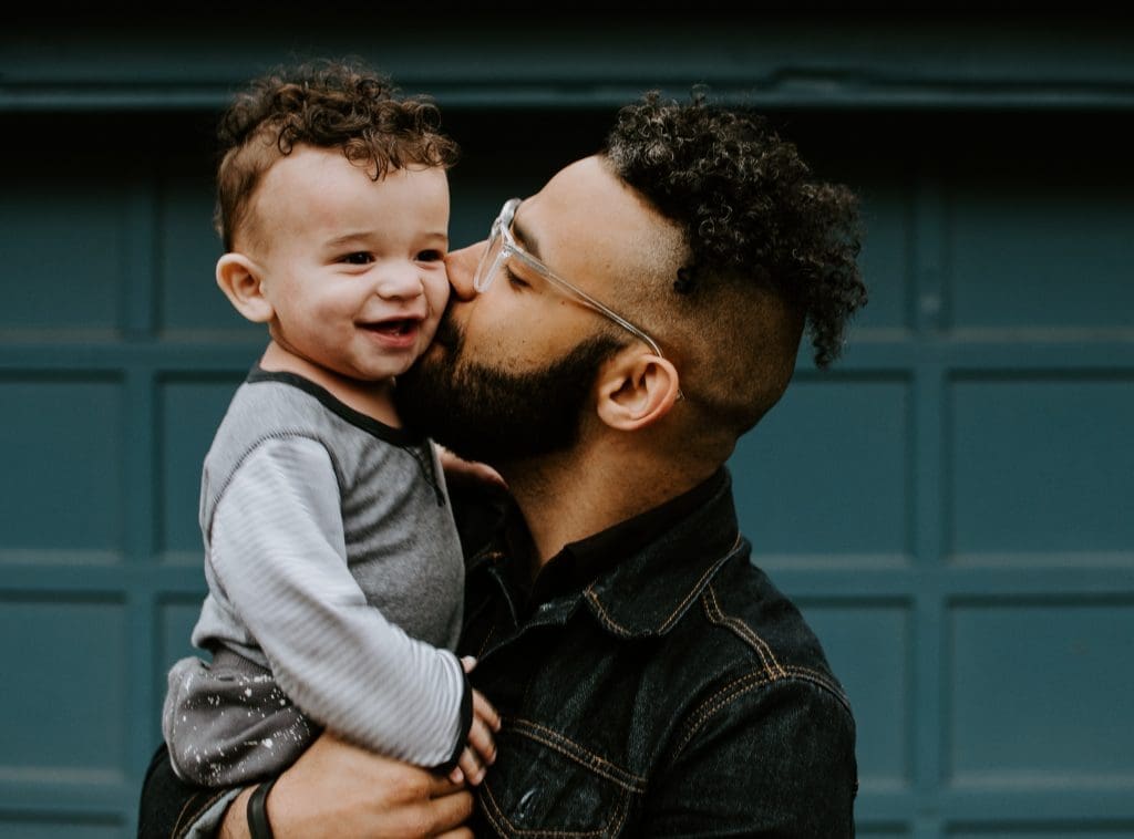 3 Things Dads Do Better Than Moms | Twin Cities Family