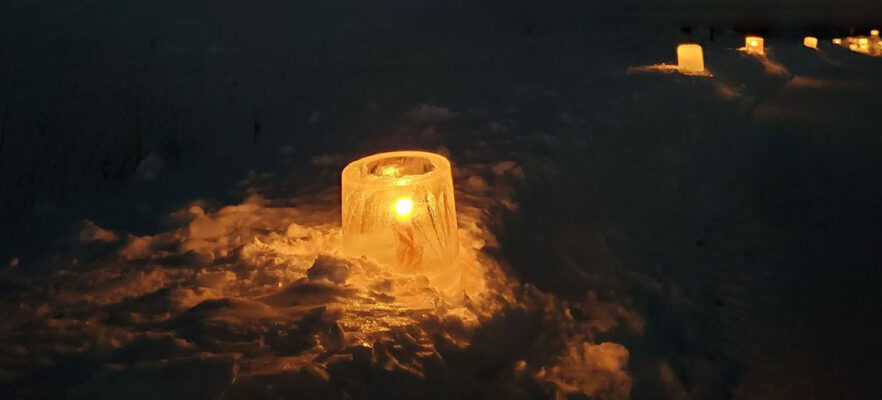 Outdoor Candlelight Hikes for a Minnesota Night