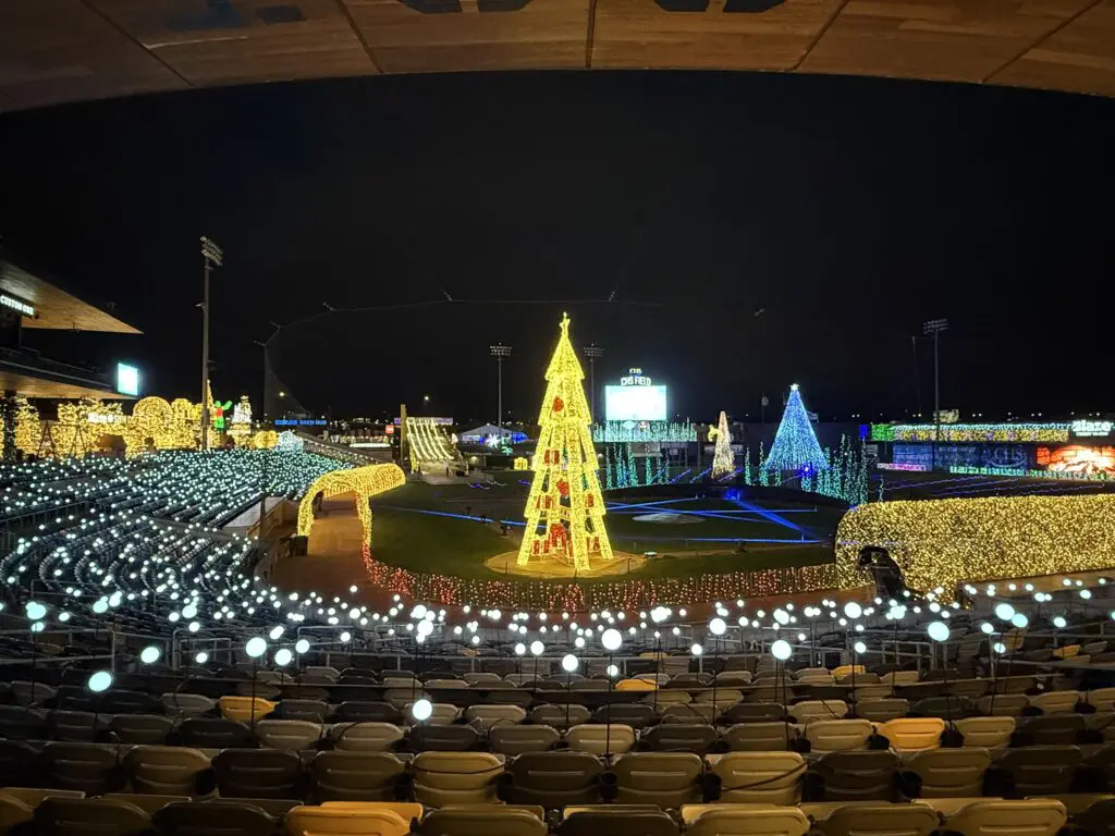 Glow Holiday Festival