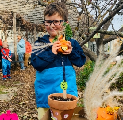 Pea Pods for Preschoolers | University of Minnesota Landscape Arboretum – Chanhassen